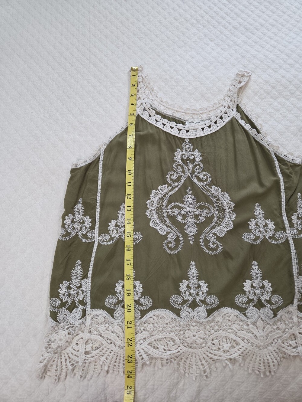 Ultra Pink Boho Embroidered Tank Top Size Large Green & Cream Crochet Lace - Picture 4 of 7